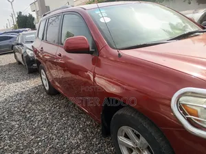 Toyota Highlander 2011 Orange
