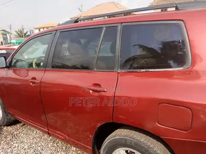 Toyota Highlander 2011 Orange