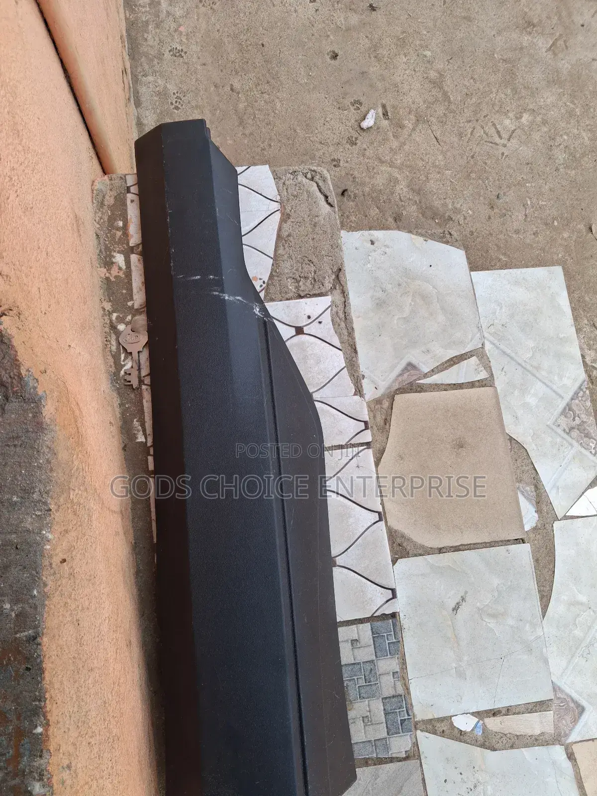 Nissan Rogue 2022-2025 Door Moulding