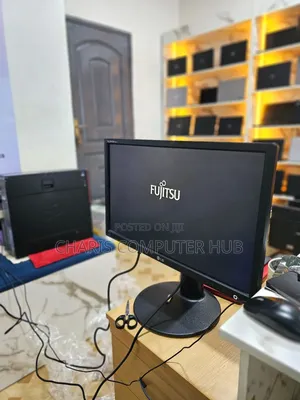 Fujitsu Celsius W550 8GB Intel Core i7 SSHD (Hybrid) 500GB