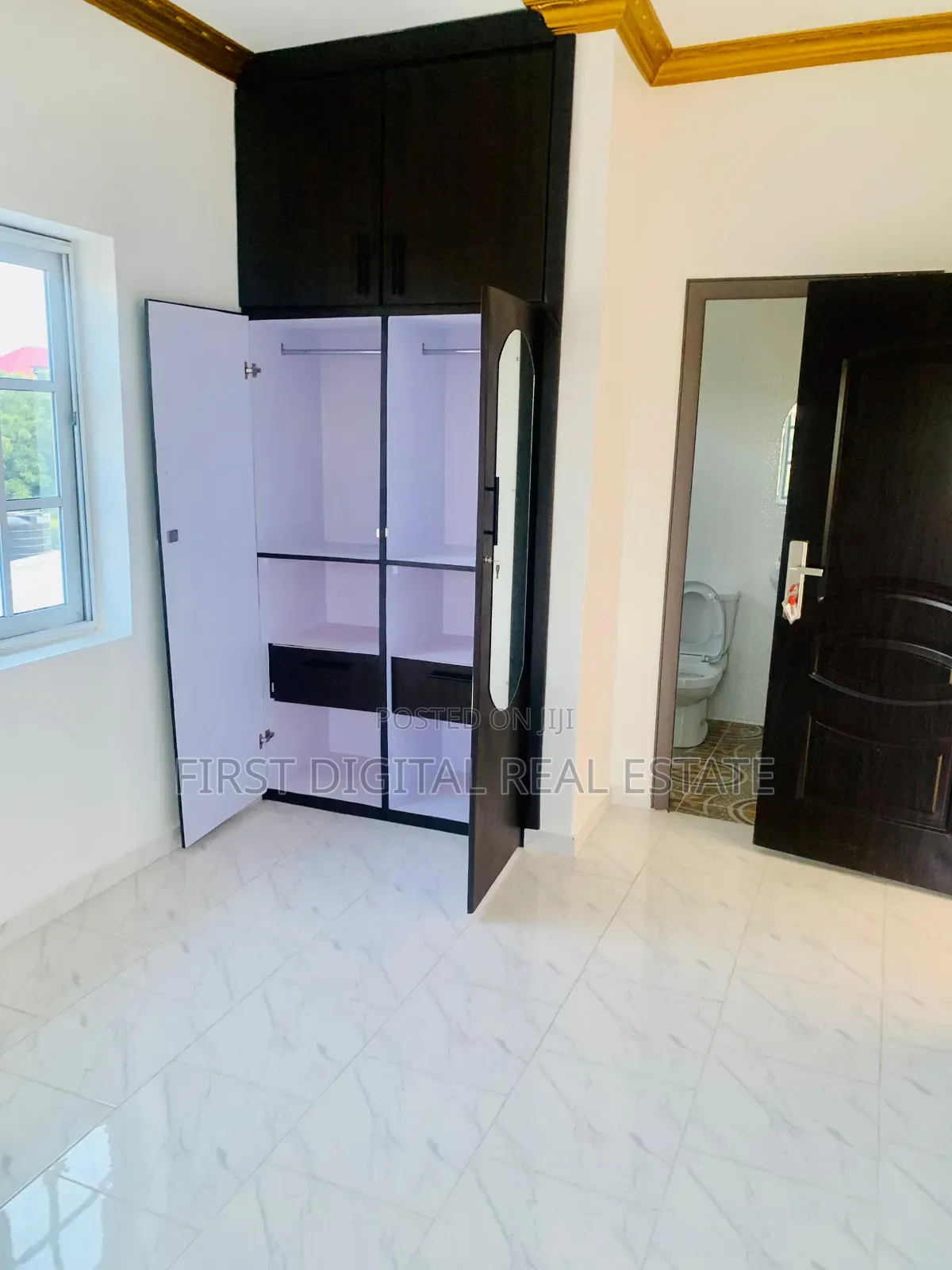 Chamber and Hall for 6 Months Rent at Bontianor