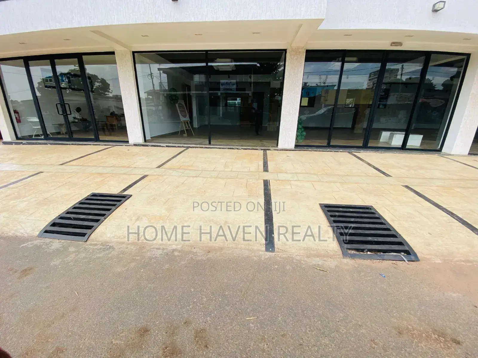 221 Square Meter Office Space for Rent at Abelemkpe
