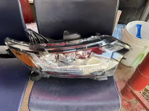 Mistubusion Outlander Headlight