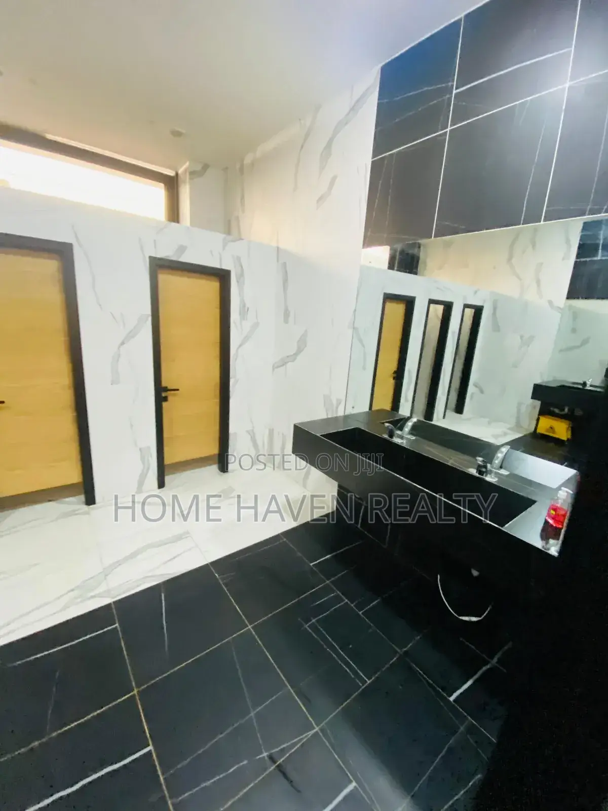 221 Square Meter Office Space for Rent at Abelemkpe