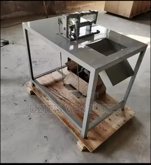 Manual Cashew Nut Peeling Machine
