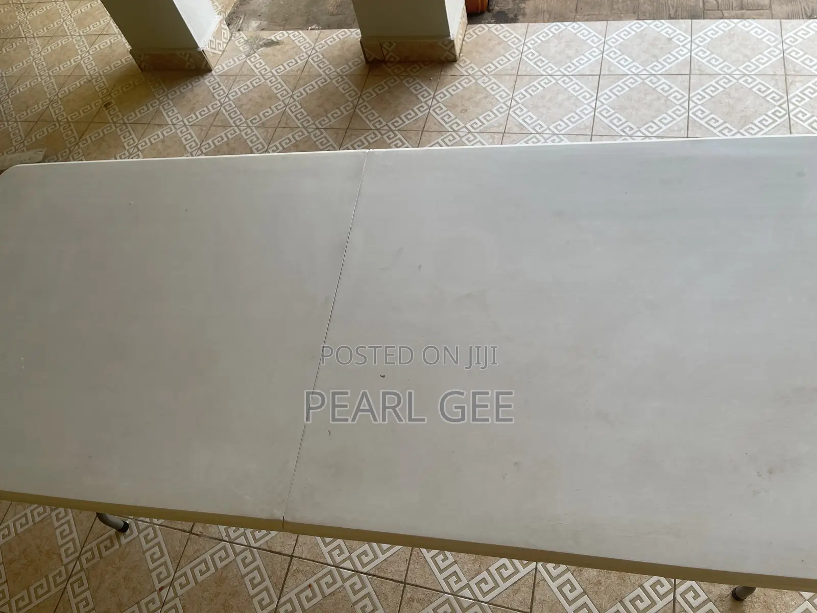 Very Neat and Affordable Table