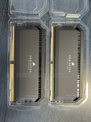 Corsair Dominator Platinum RGB Ddr4 3600mhz 32gb