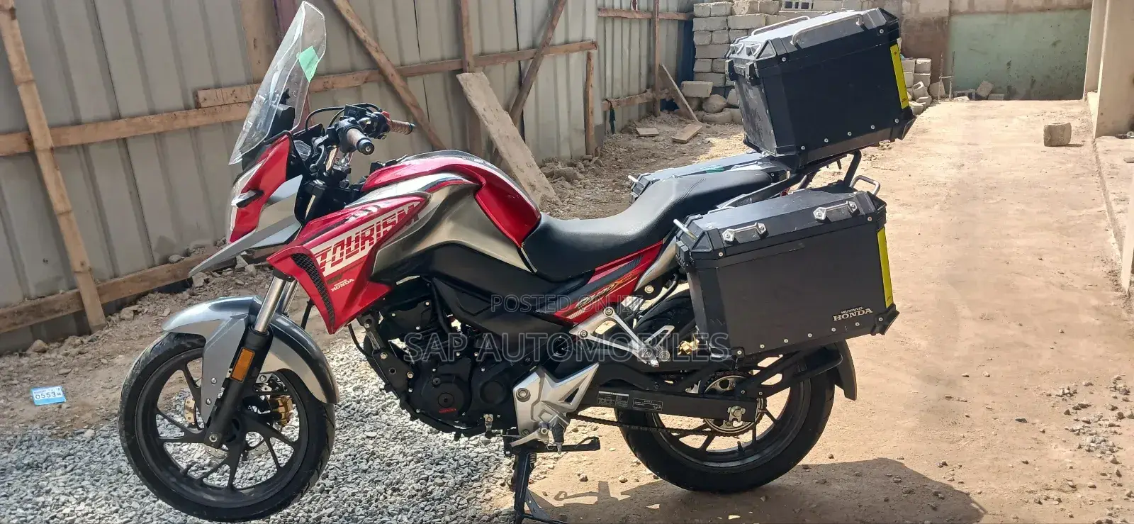 Honda CB 2020 Red