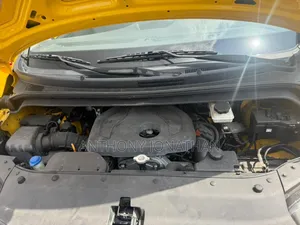 Hyundai Starex 2019 Yellow