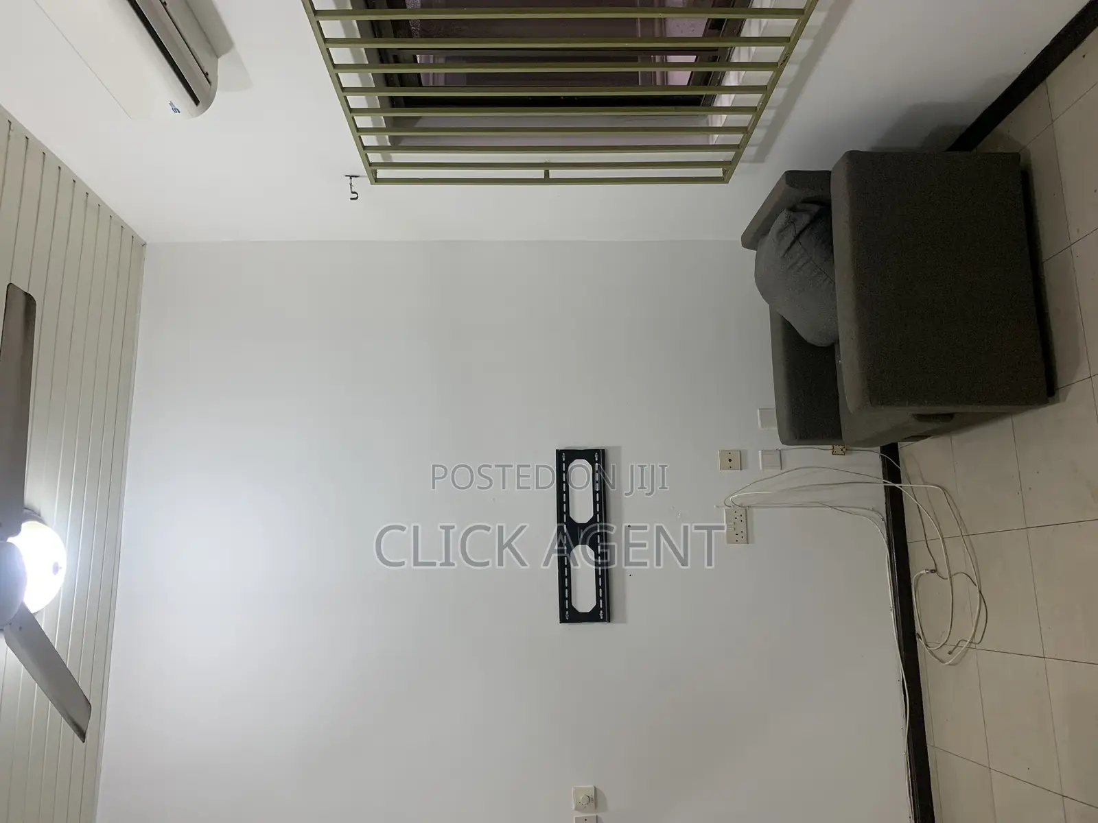 4bdrm Apartment in American House for rent
