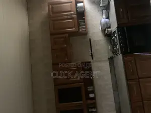 4bdrm Apartment in American House for rent
