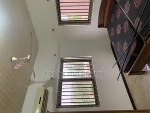 3bdrm Apartment in American House Ars for rent