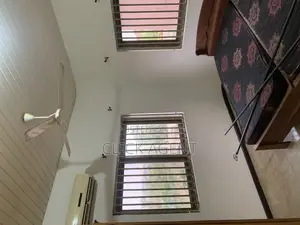 3bdrm Apartment in American House Ars for rent