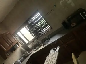 3bdrm Apartment in American House Ars for rent