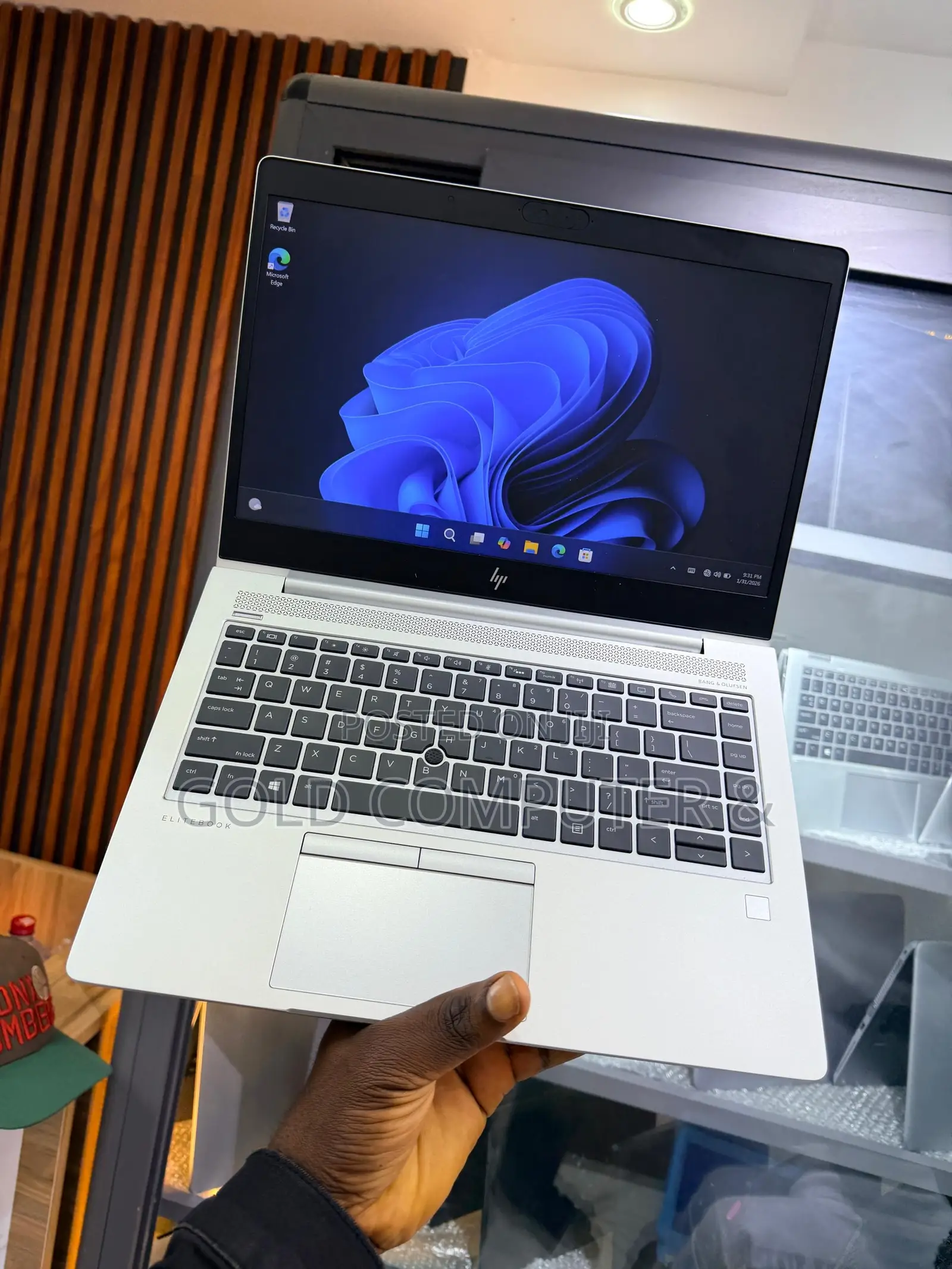 Laptop HP EliteBook 745 G6 16GB AMD Ryzen 7 SSD 256GB