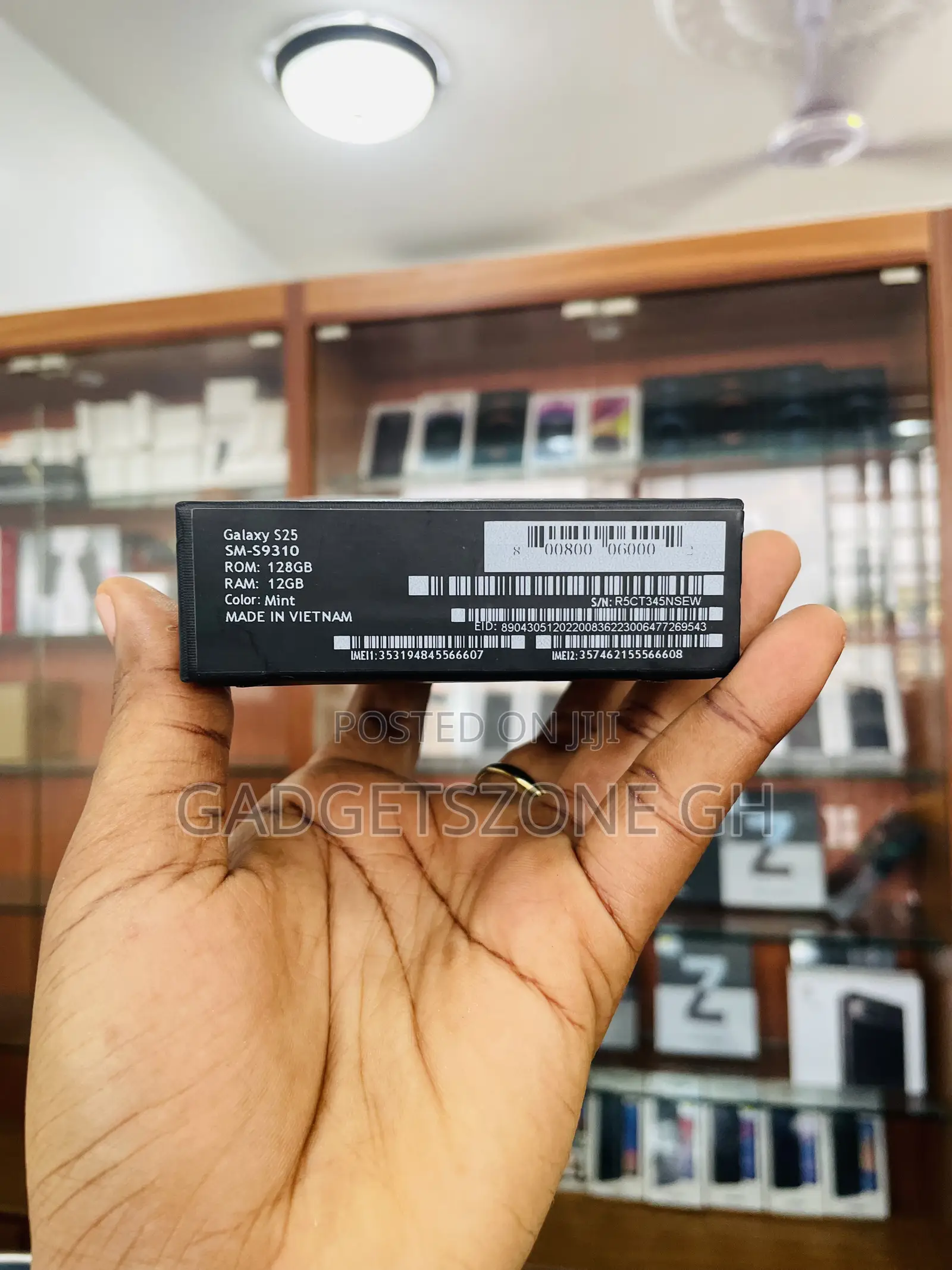 New Samsung Galaxy S25 128 GB