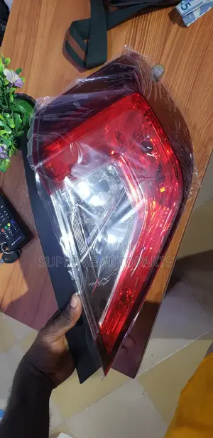 Honda Civic 2016,2017,2018,2019,2020,2021 Tail Light