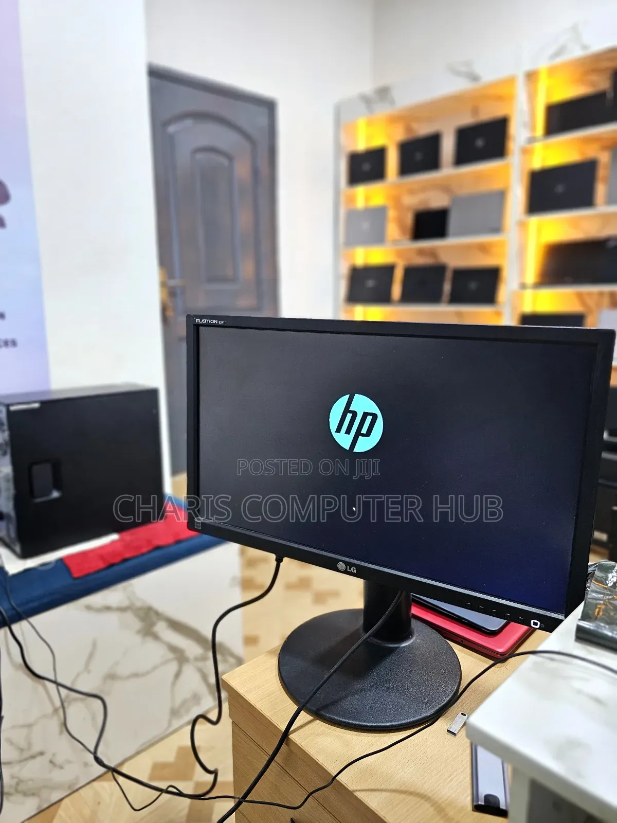 Desktop Computer HP Z220 8GB Intel Xeon HDD 1T