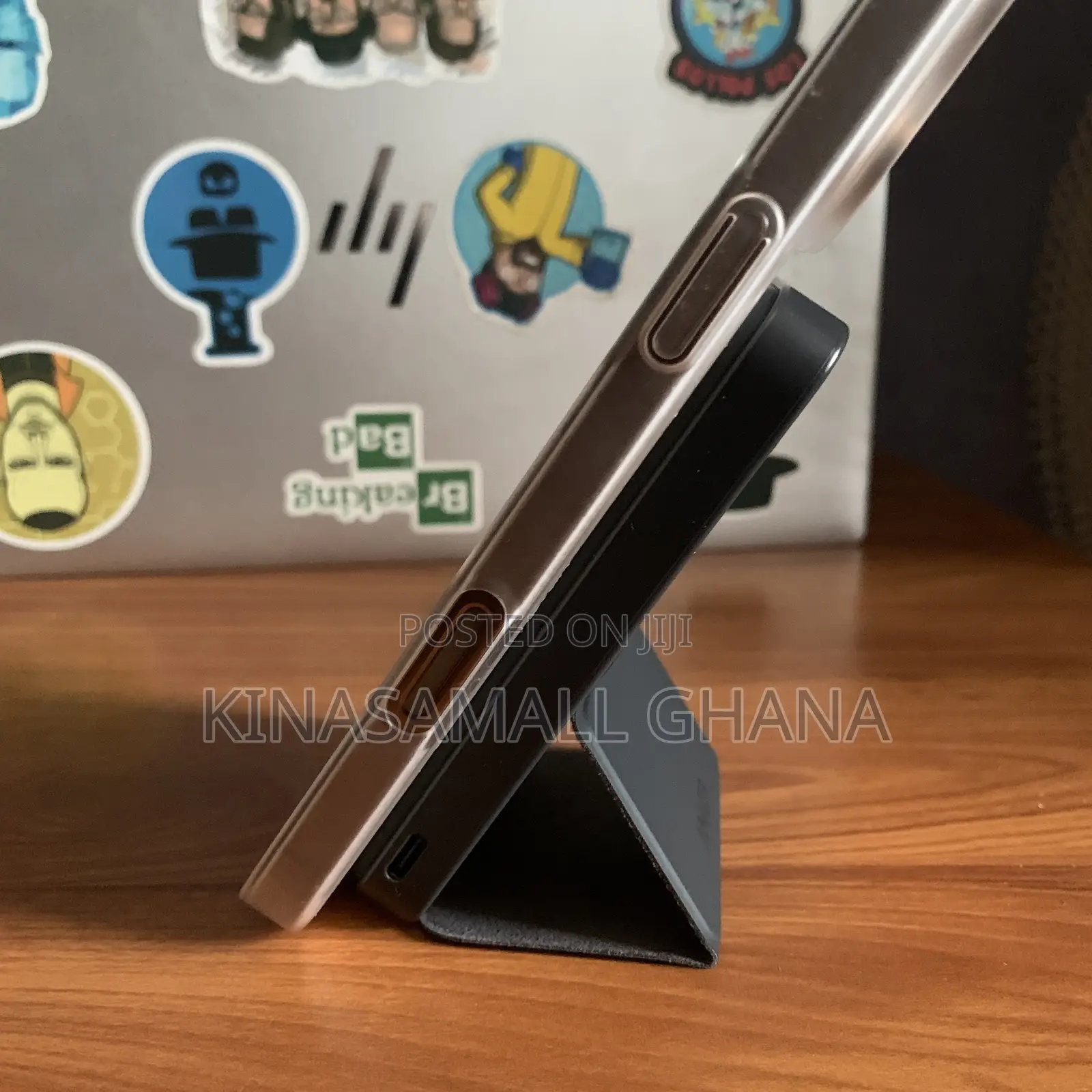 Preowned Anker 622 Maggo Magnetic Power Bank (With Stand)