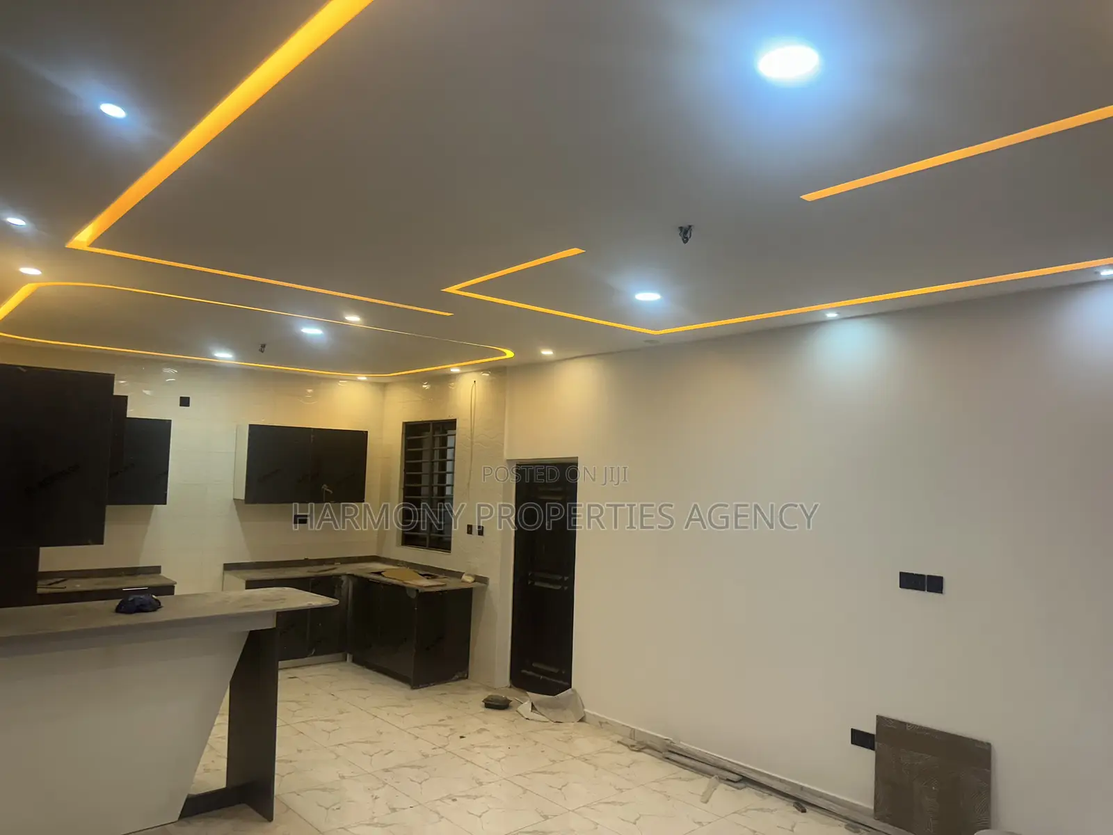 3bdrm Townhouse / Terrace in Harmony Properties, Lake Side Estate