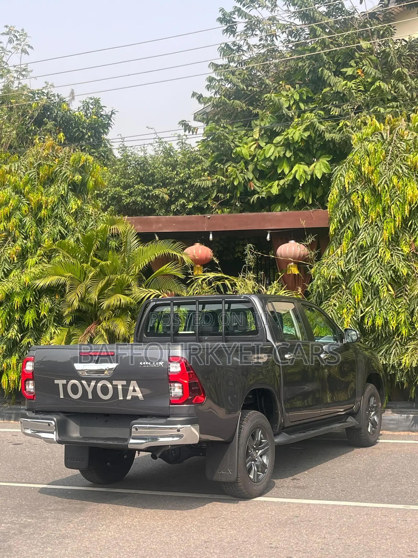 Toyota Hilux 2025 Gray