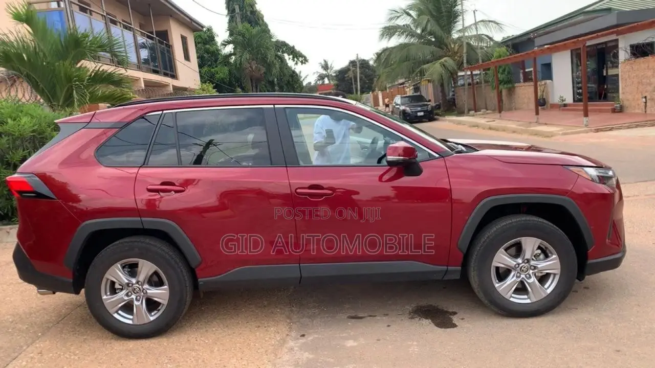 Toyota RAV4 2025 Red