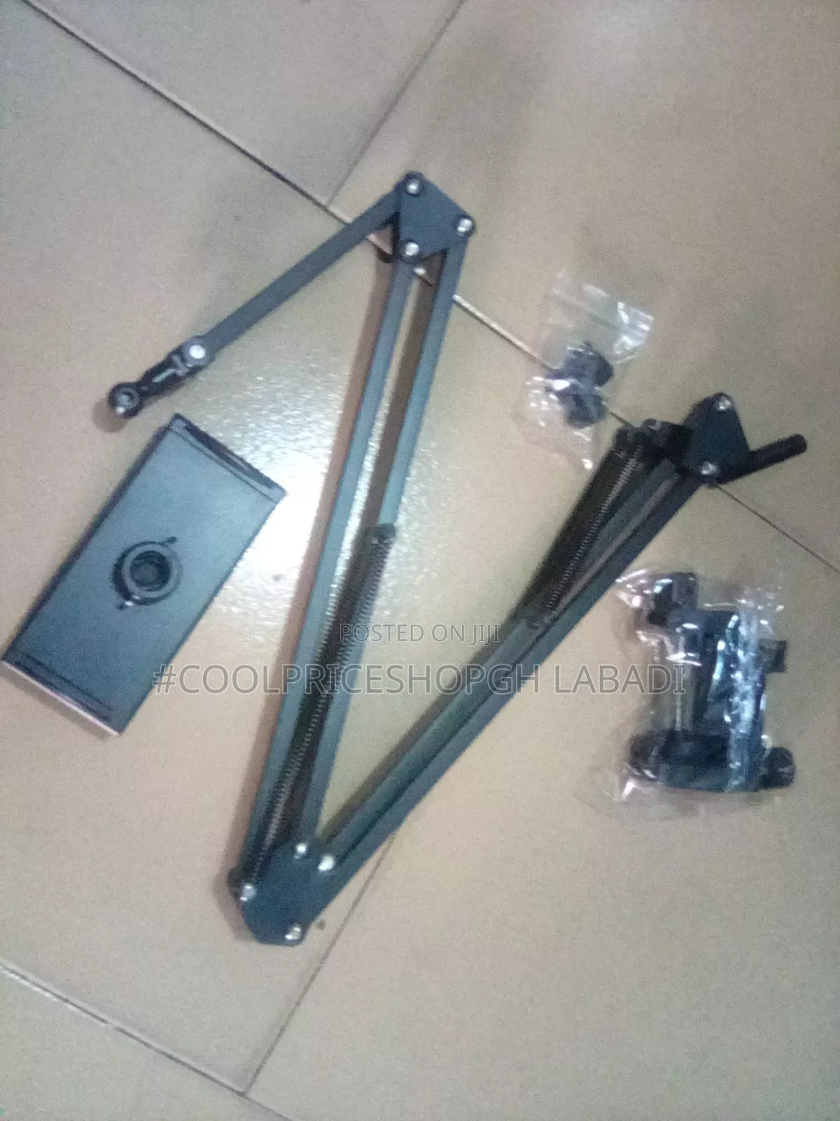 iPad and Smartphone Tablet Clamp Stands Holder