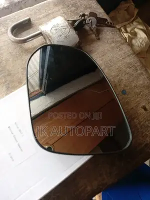 Toyota Rav 4 ,Hilux, Fortune, Tacoma Mirror Glass