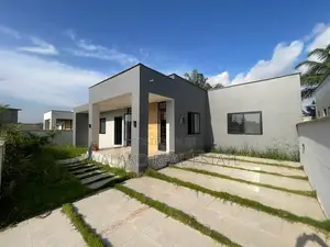 3bdrm House in Amasaman for sale