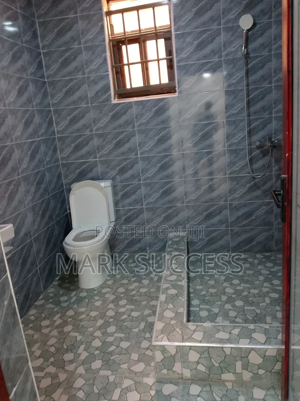 2bdrm Apartment in Toll Booth for rent