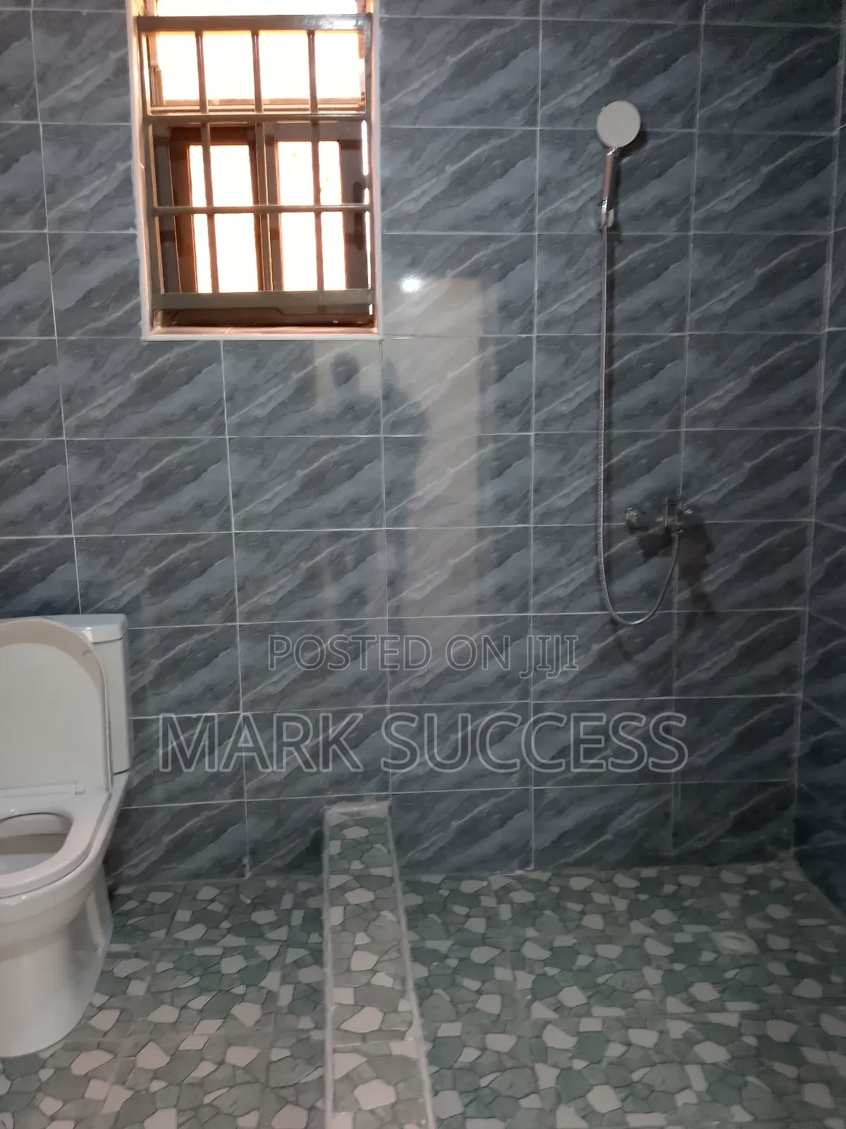 2bdrm Apartment in Toll Booth for rent