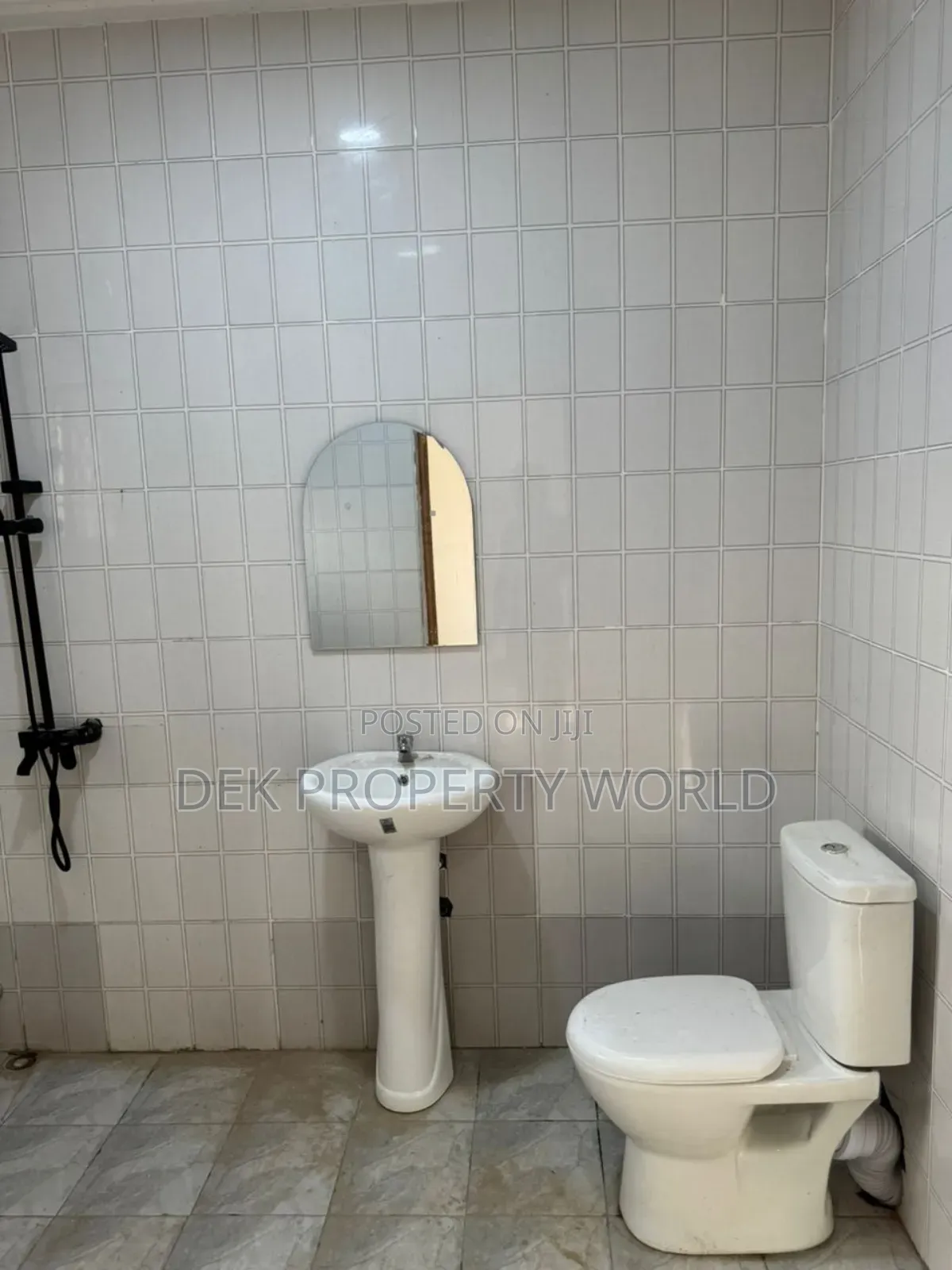 1bdrm Apartment in Ga East Municipal for rent
