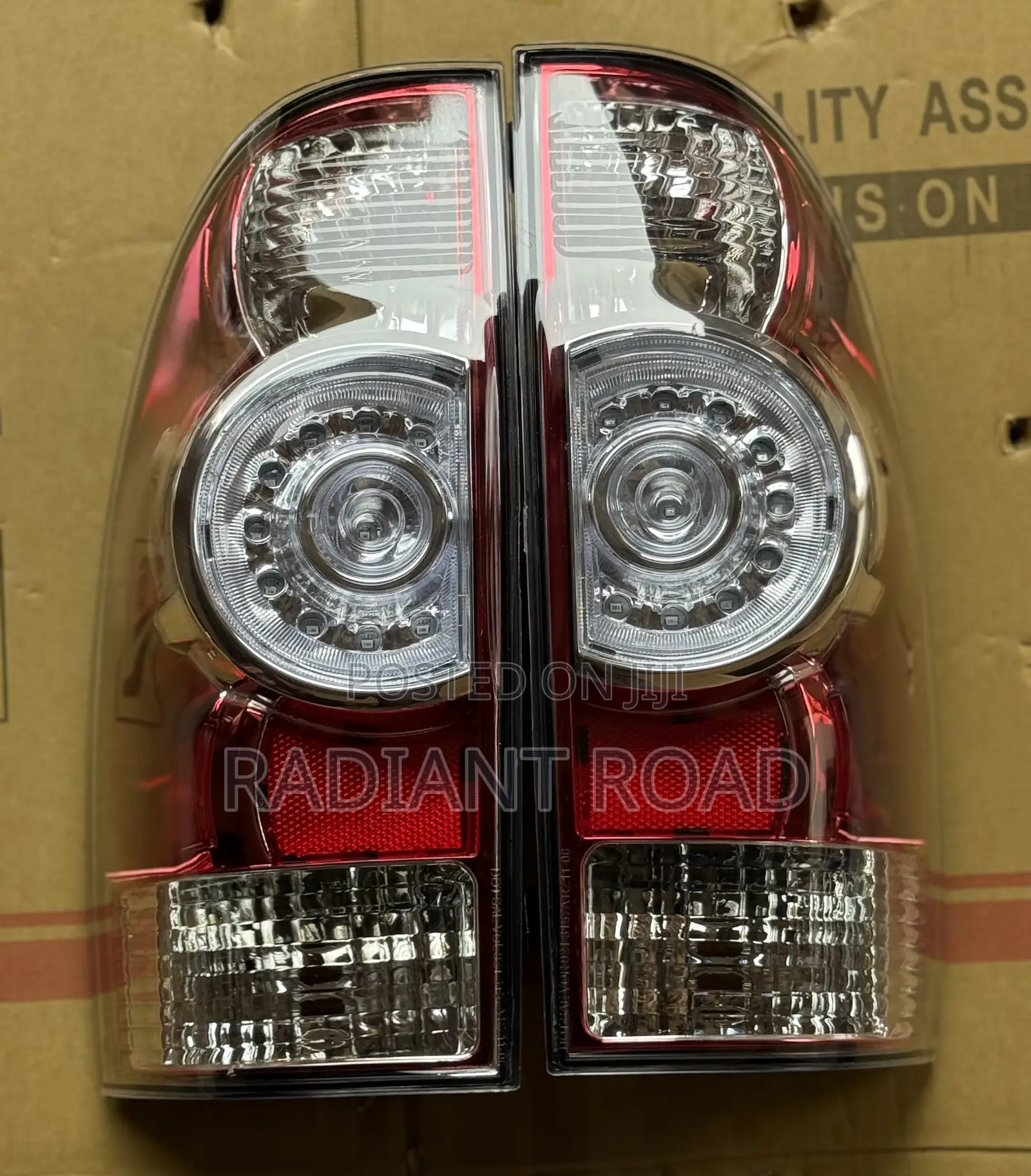 Toyota Tacoma 2012 Taillight