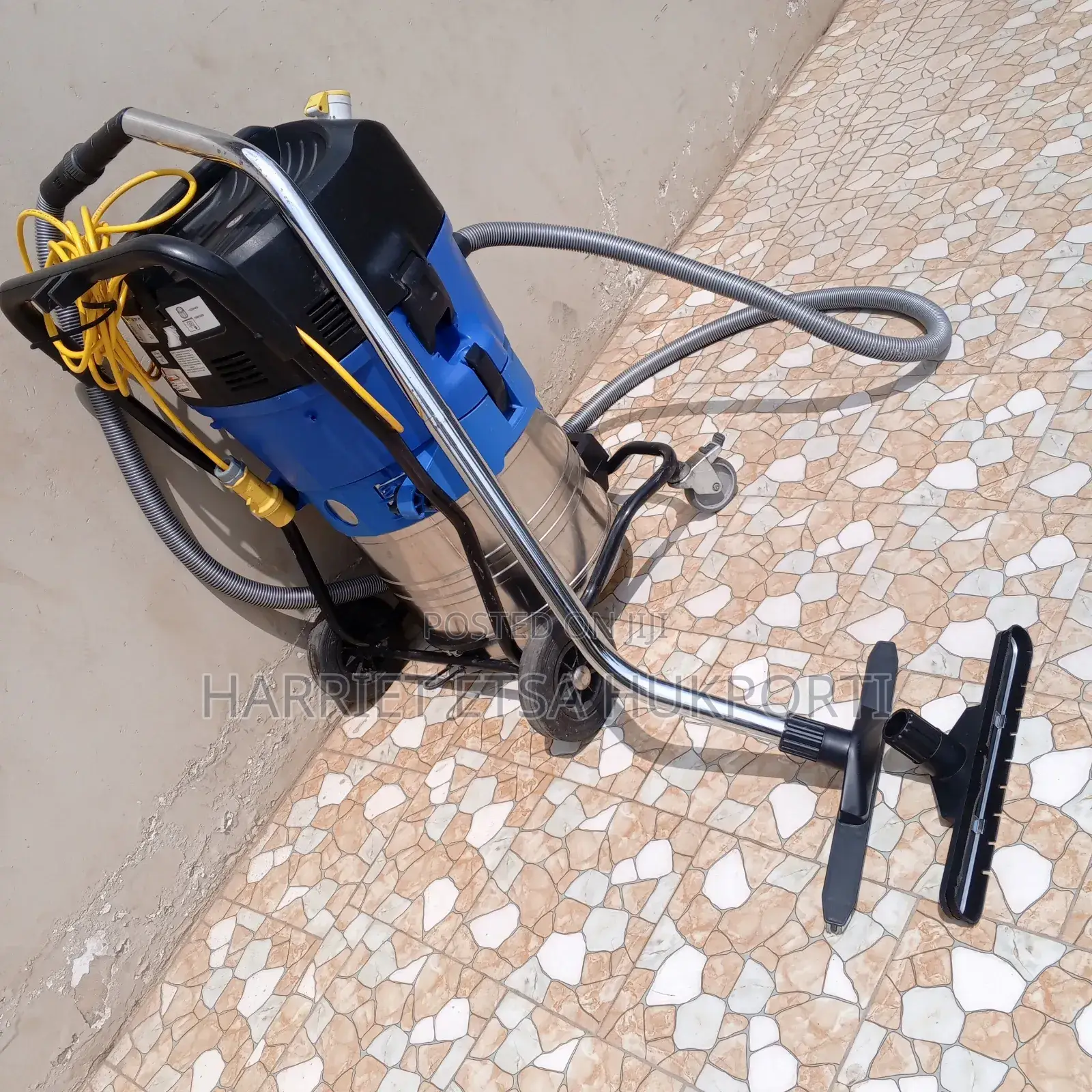 70l Industrial Nilfisk Attix 7 Wet Dry Vacuum Cleaner From The Uk