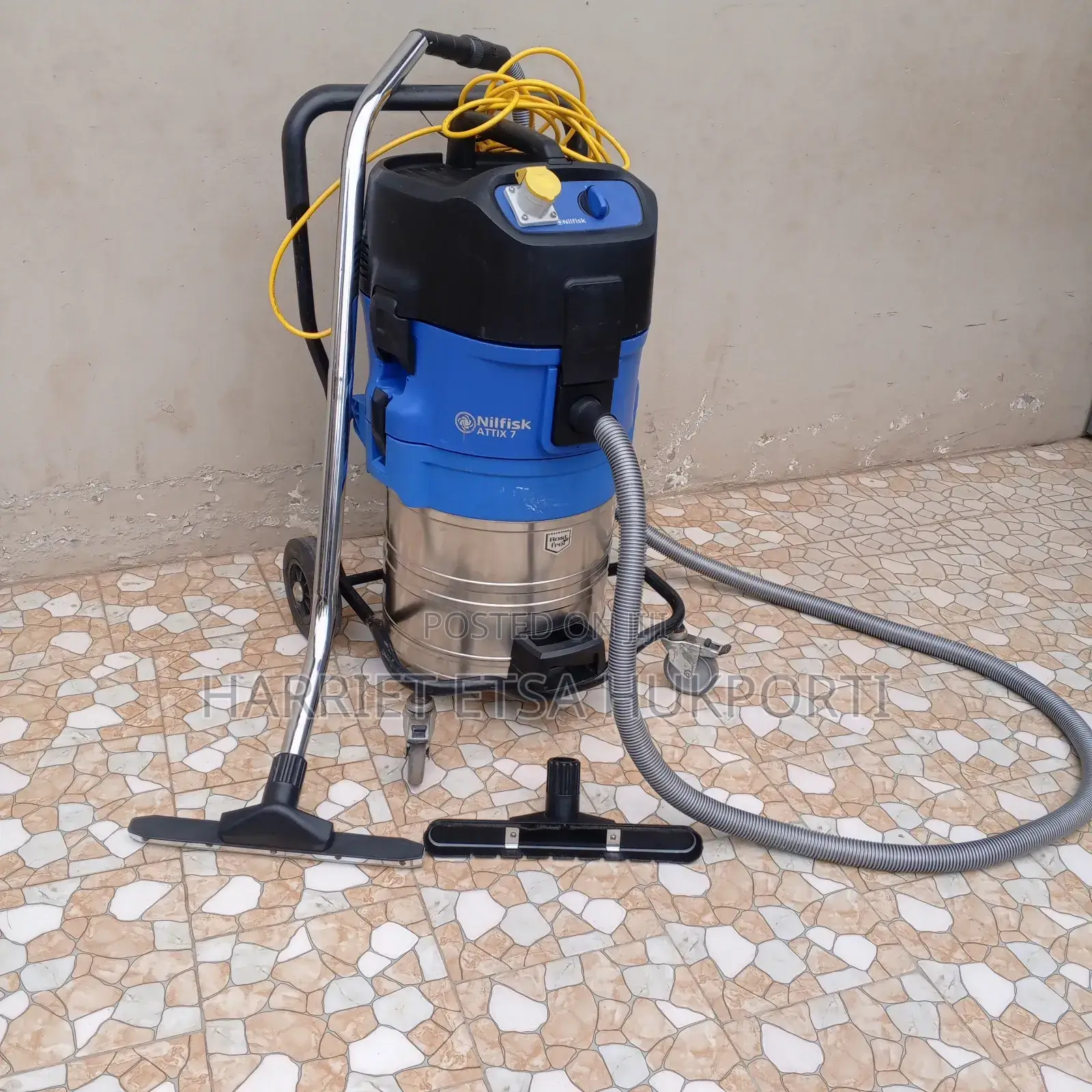 70l Industrial Nilfisk Attix 7 Wet Dry Vacuum Cleaner From The Uk