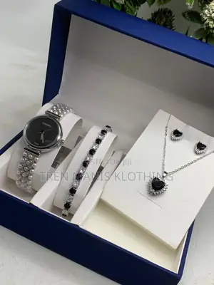 Beautiful Ladies Watch/Bracelet/Necklace/Earrings