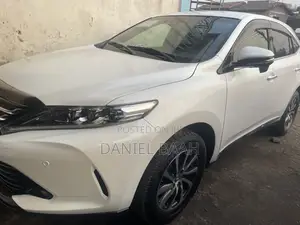 Toyota Harrier 2.0 2019 White