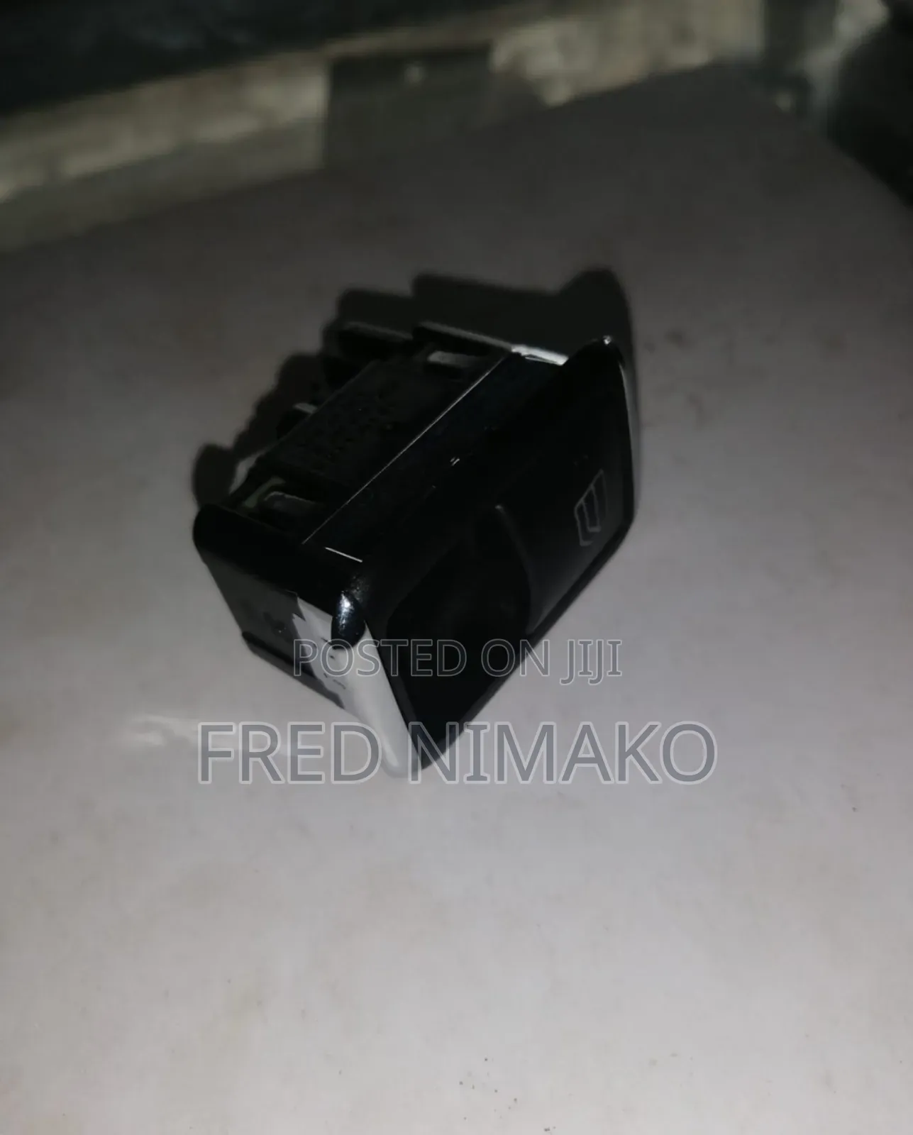 Passenger Side Power Window Switch for C250 GLK 350 Cla 250 Gla 250
