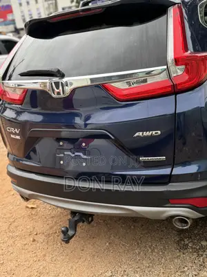 Honda CR-V Touring AWD 2019 Blue