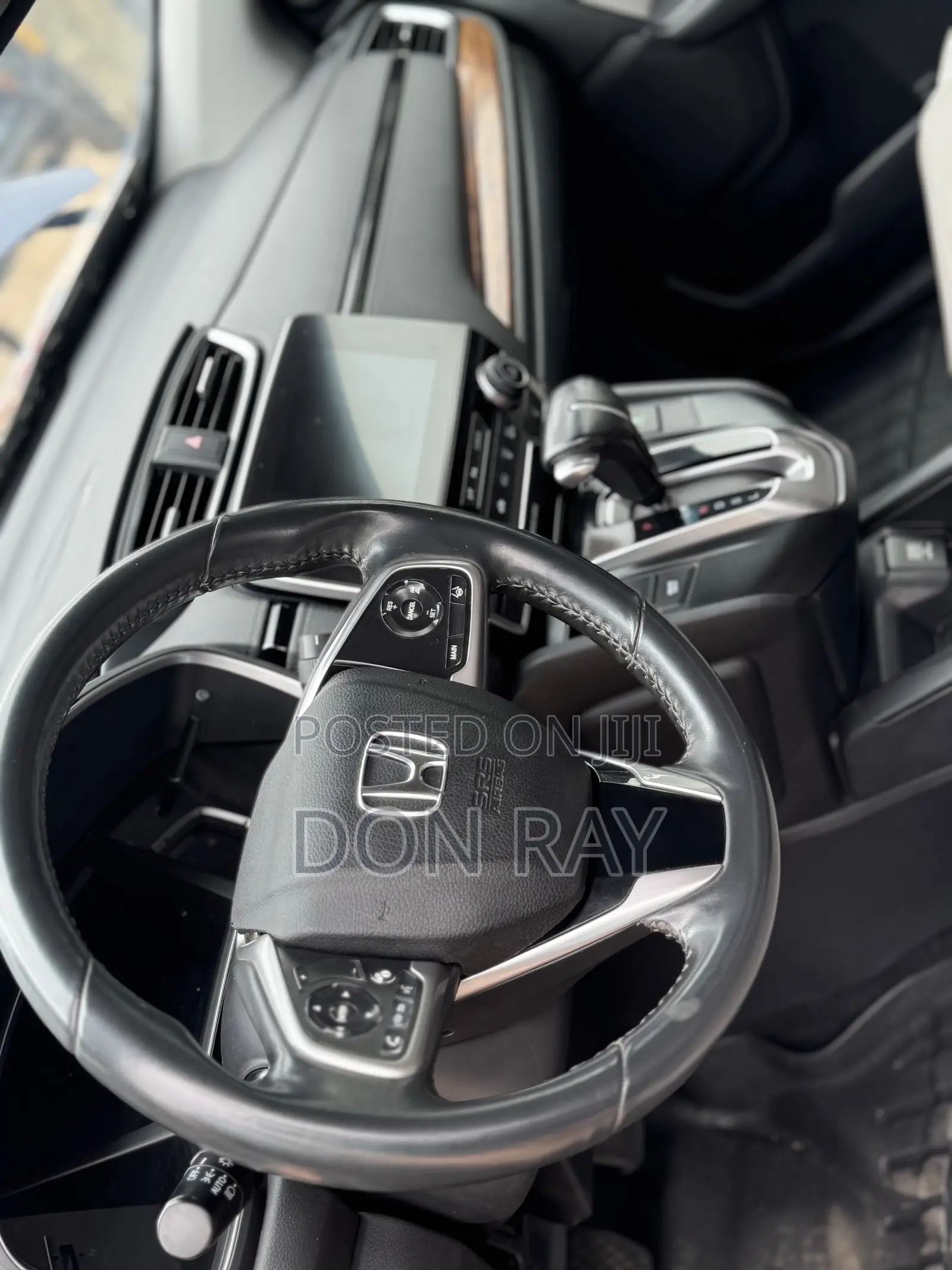 Honda CR-V Touring AWD 2019 Blue