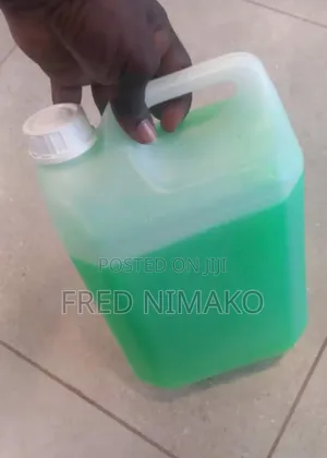 Green Coolant Antifreeze 5 Liters for Cars, Motors and Machine