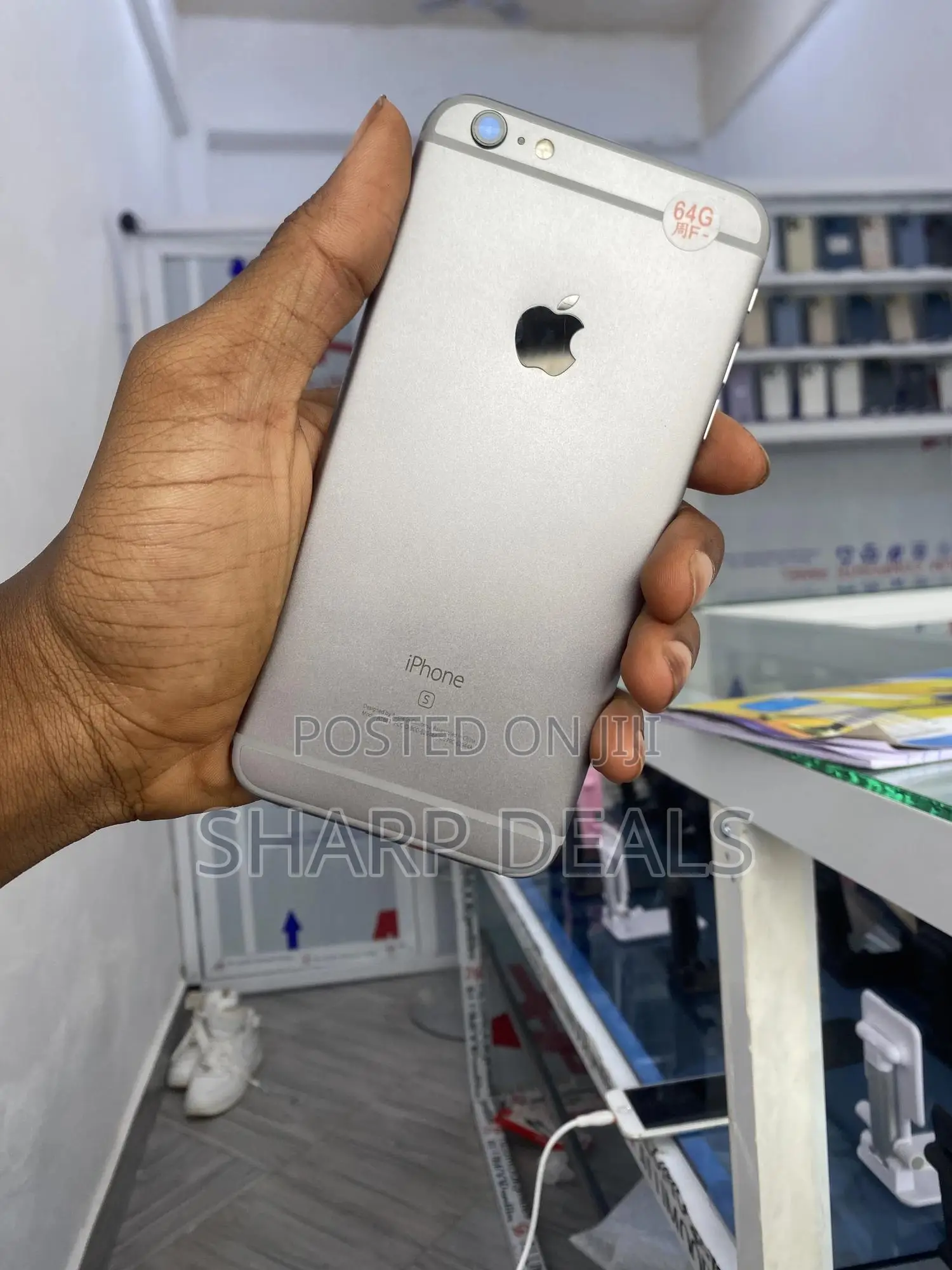 Apple iPhone 6s Plus 64 GB Gold