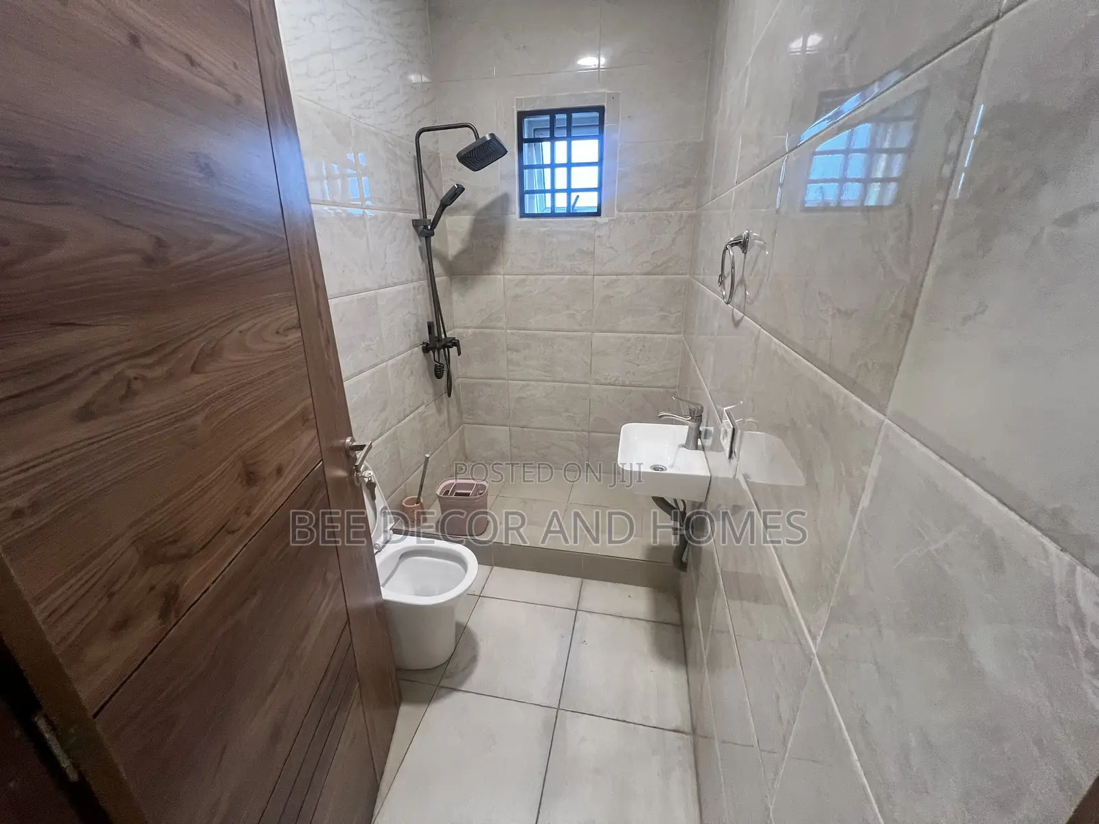 2bdrm Apartment in Bee Decor & Homes, West Legon for rent