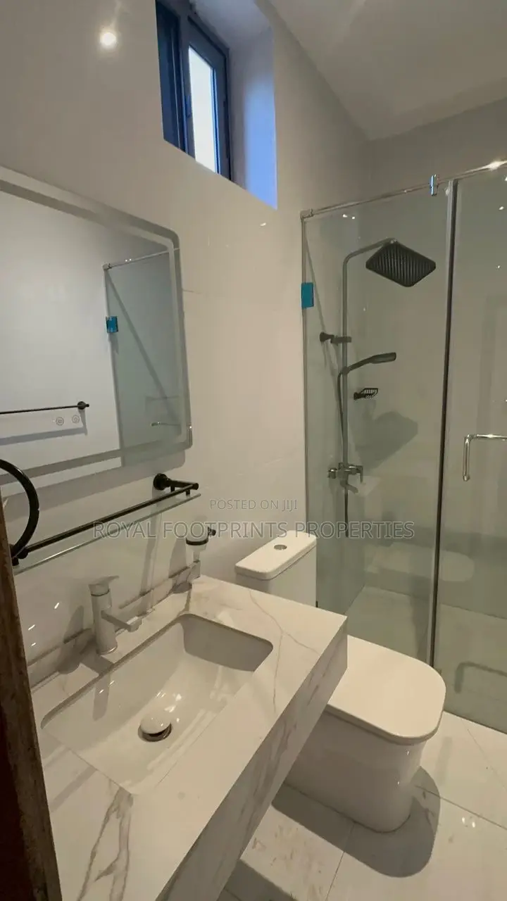 2bdrm Apartment in Royal Footprints, East Legon for rent