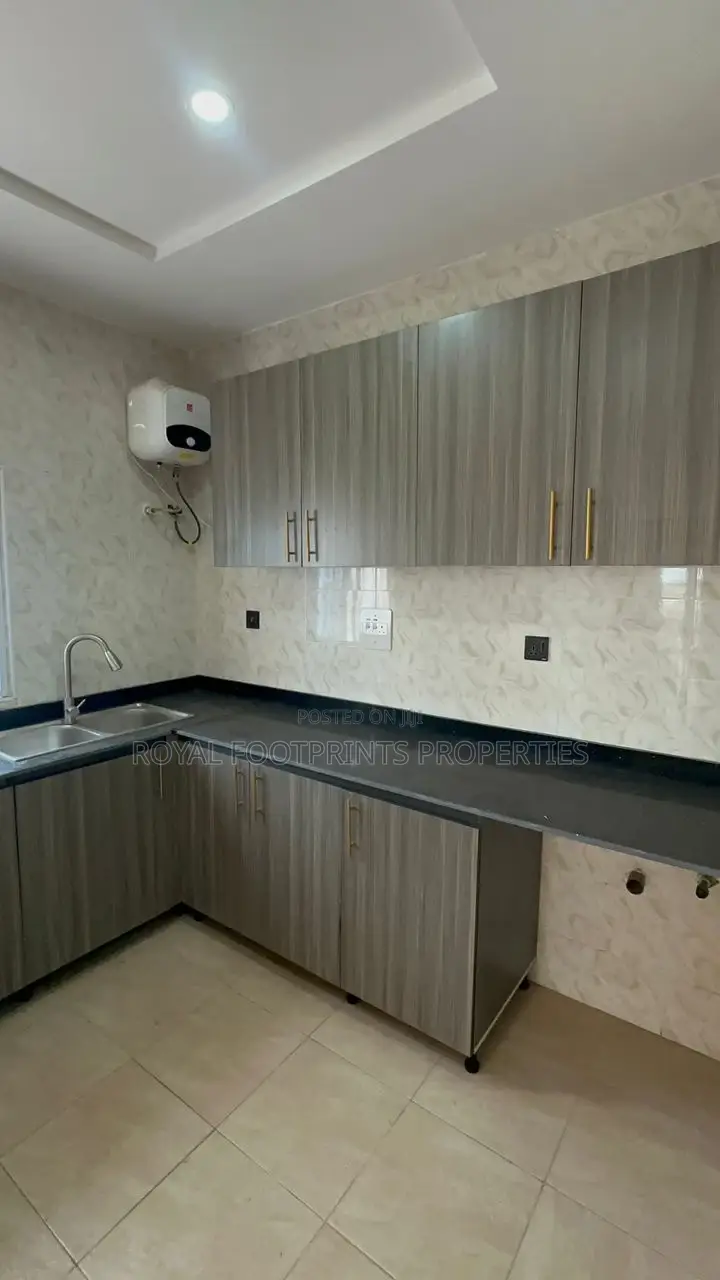 2bdrm Apartment in Royals Footprints, East Legon for rent