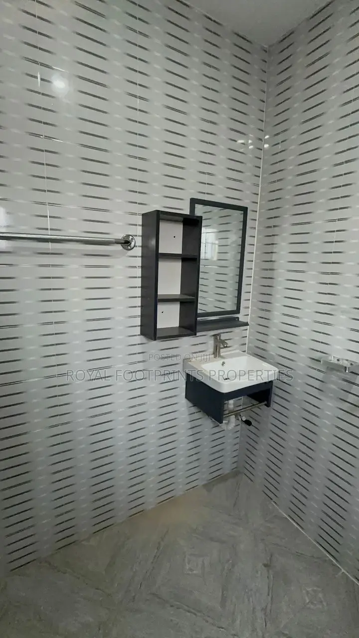 2bdrm Apartment in Royals Footprints, East Legon for rent