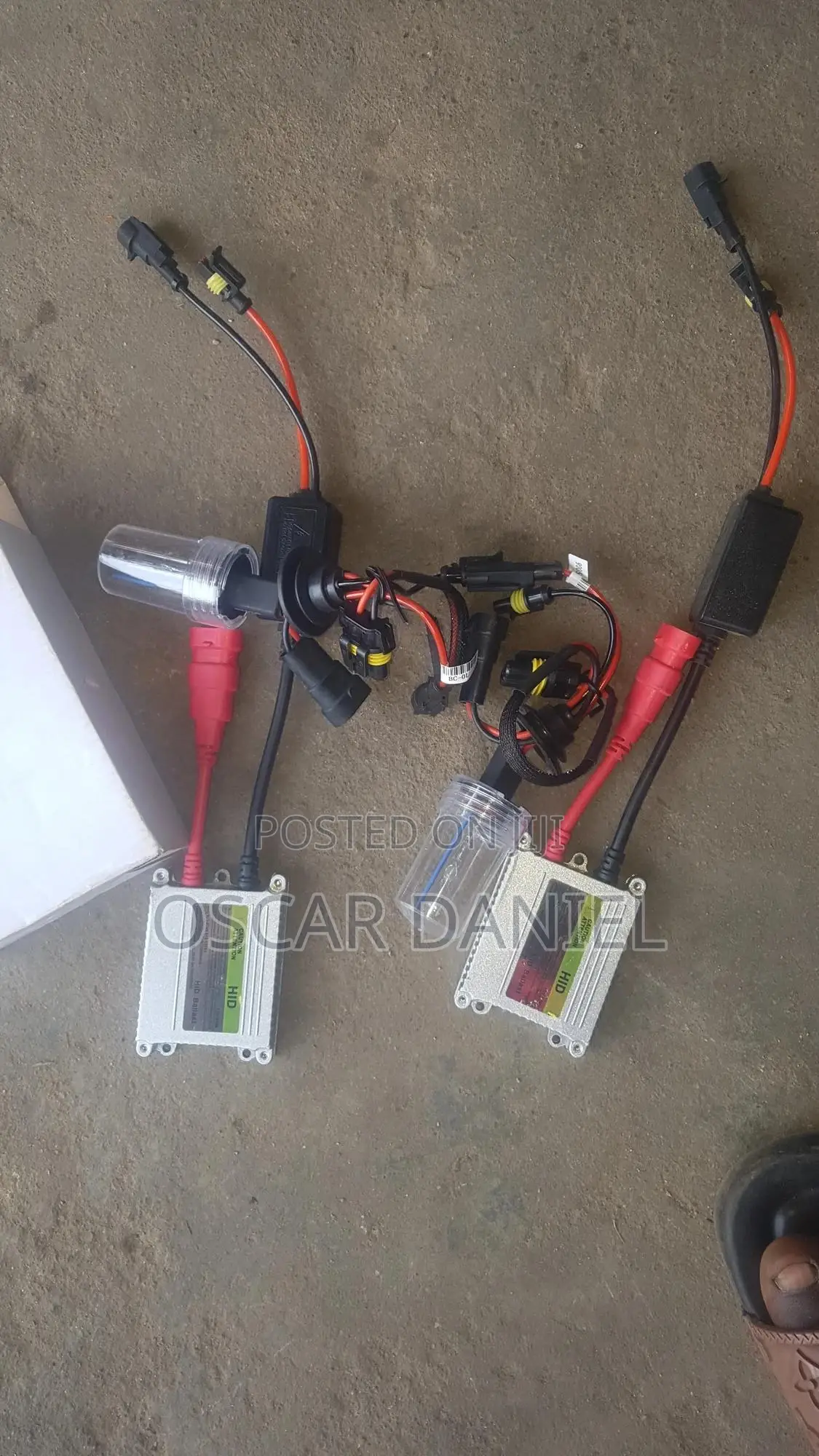 Xenon Hid Chargeable Bulbs (Set)