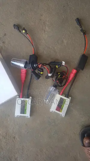 Xenon Hid Chargeable Bulbs (Set)