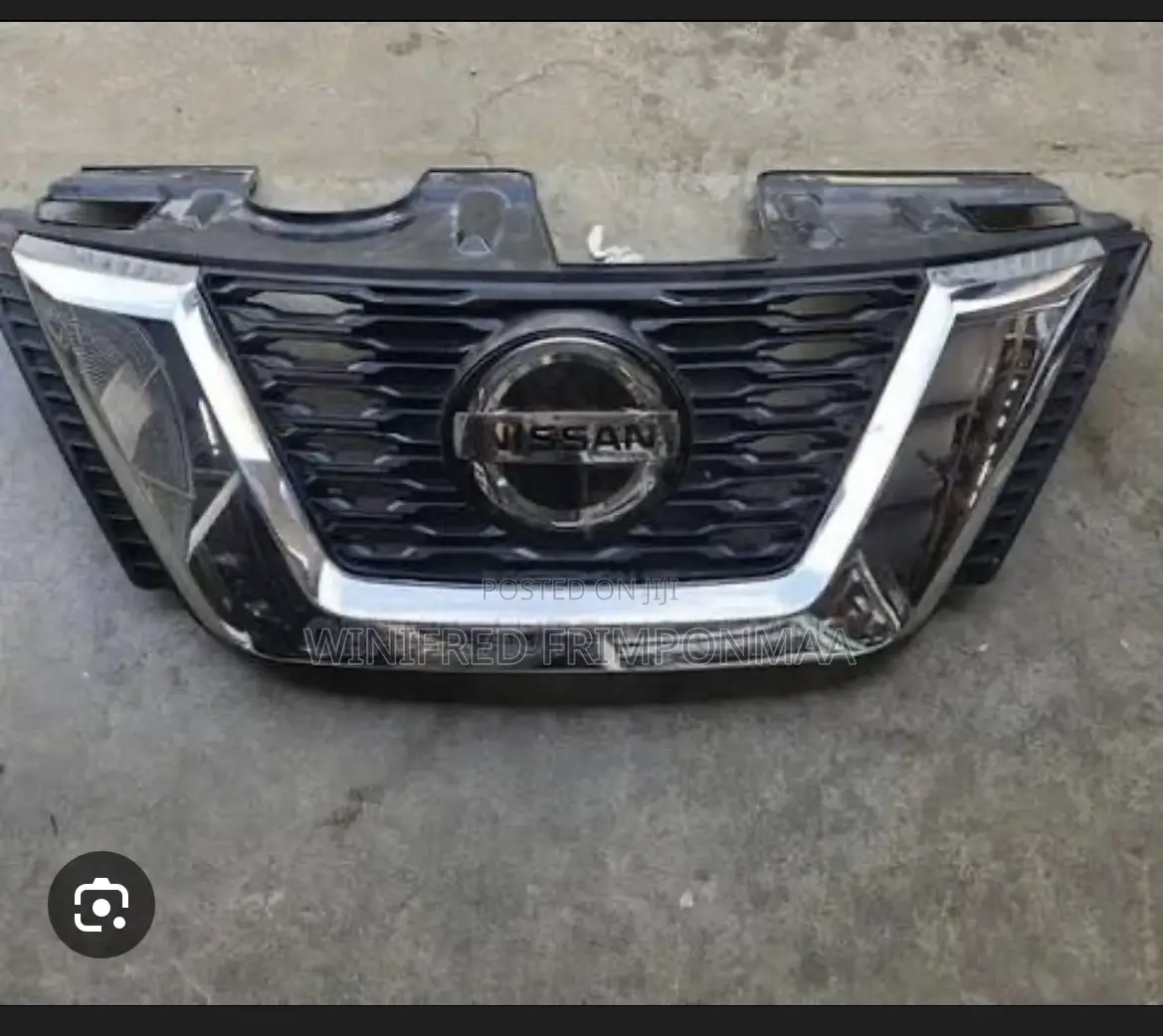 Nissan Rogue Front Shells