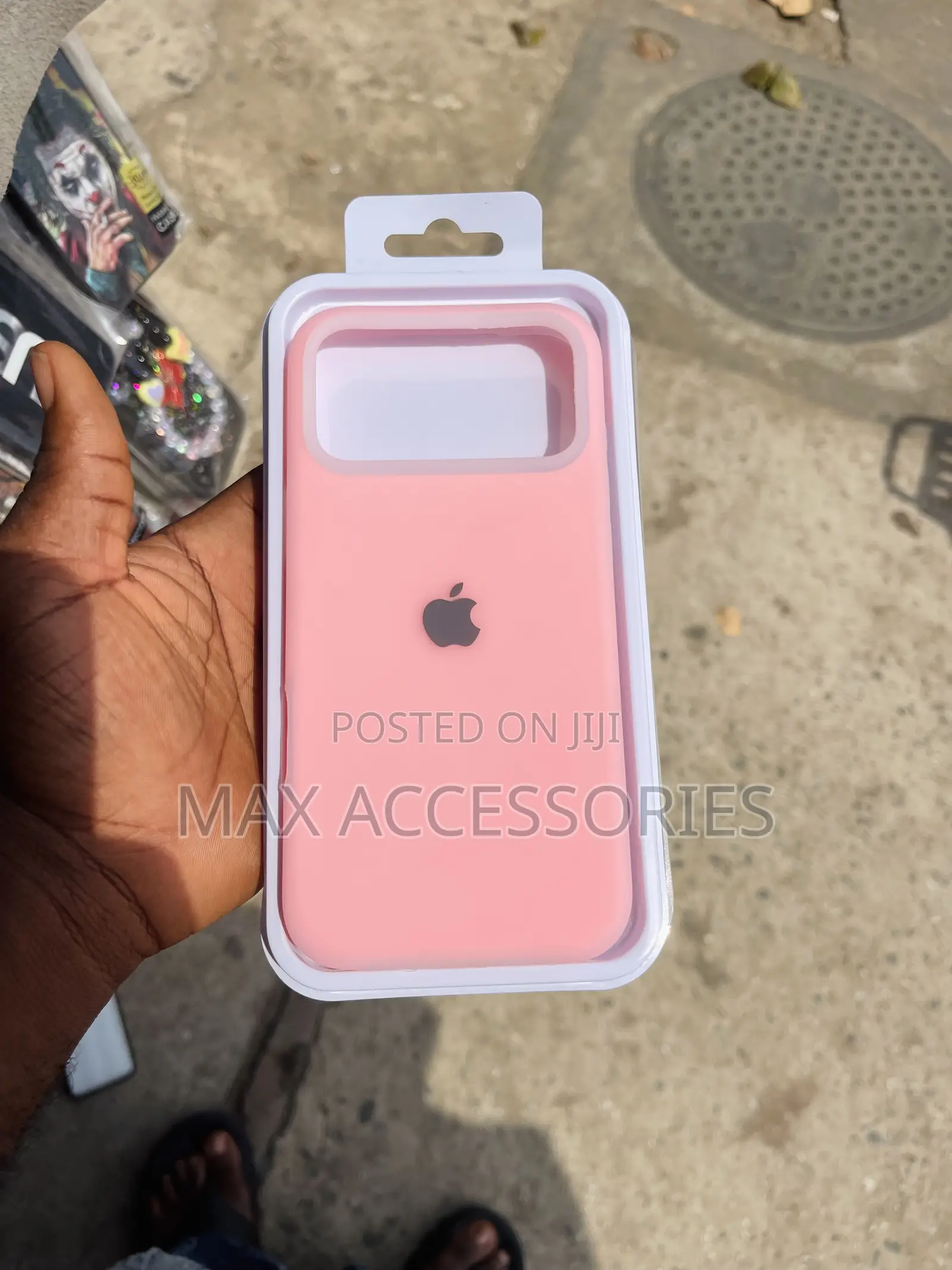 17 Pro Max Ladies Pink Case
